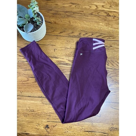 Si M Fabletics Trinity High-Waisted Pocket Legging Burgundy No Front Seam EUC - Picture 8 of 8